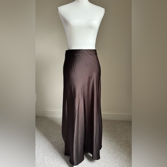Zara Brown Midi Skirt - Picture 4 of 8